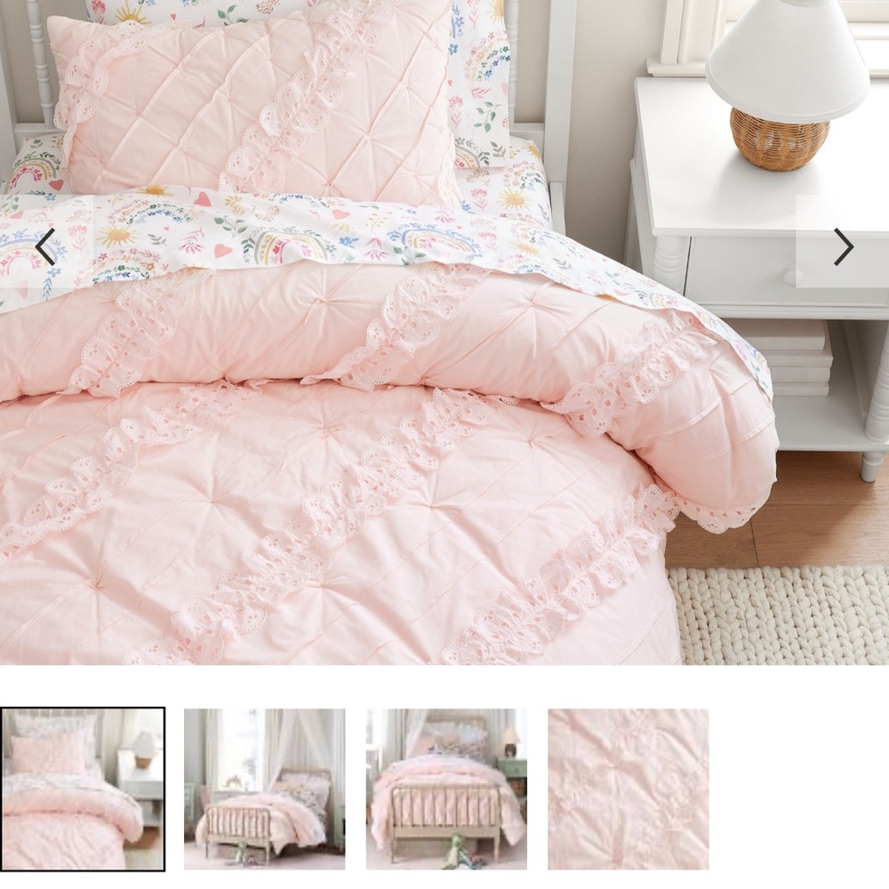 NEW Pottery barn kids Eyelet Single Comforter